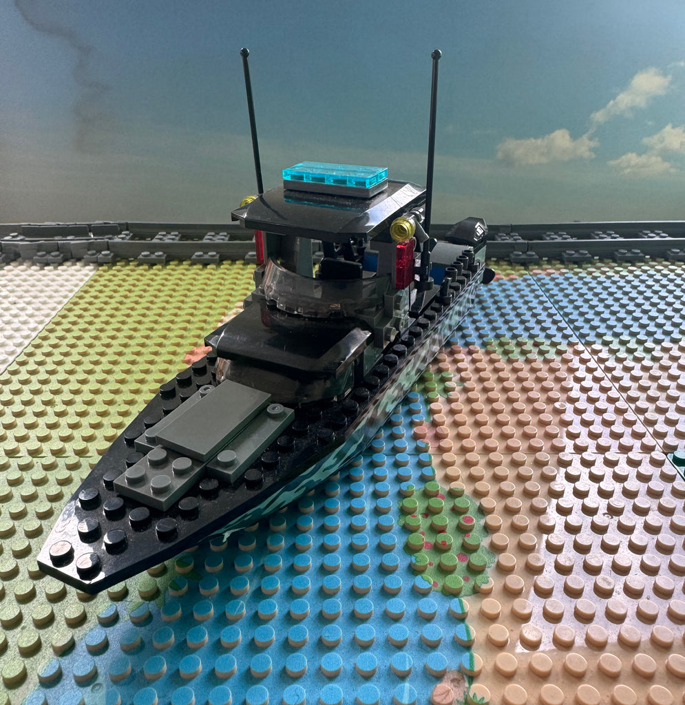 LEGO-kompatibles Polizei SWAT Schnellboot – Schwarzes Sturmboot Bausteinset
