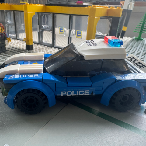 LEGO-kompatibles Polizeiauto – Bausatz Polizei Fahrzeug Spielzeug