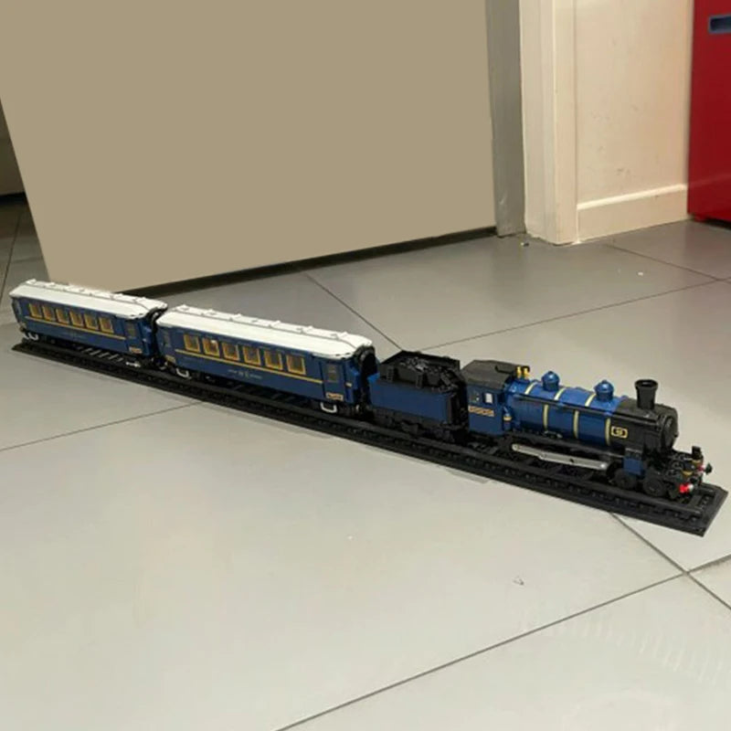 Klemmbaustein Dampflok mit 2 Personenwagen – 4-teiliges Zugmodell mit Schienen, 116 cm lang | LEGO-kompatibel