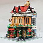 LEGO-kompatibles Eckhaus mit Pub - ähnlich Icons 10350